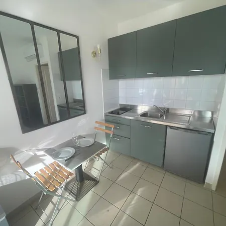 28 M2 Centre Porticcio (Corsica)