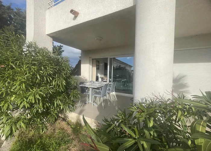 28 M2 Centre Apartment *